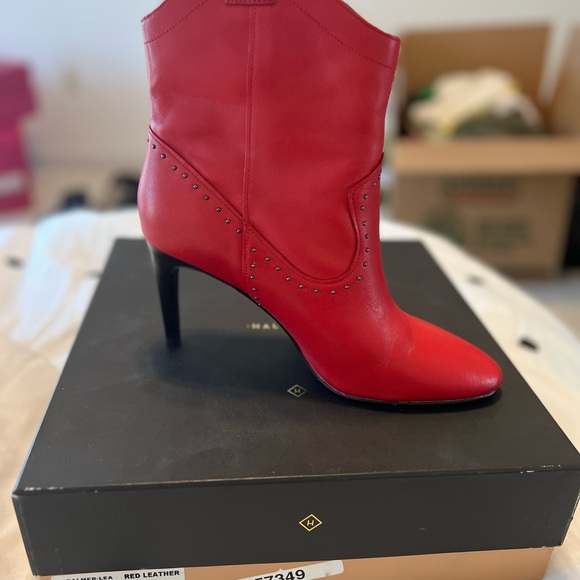 Red booties - Picture 3 of 4